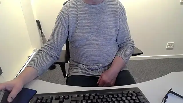 Buggemann online show from April 2026 03:10:02 AM