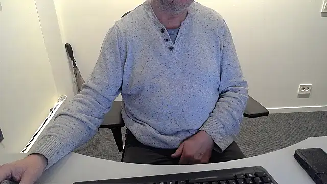 Buggemann online show from March 2026 04:34:02 AM