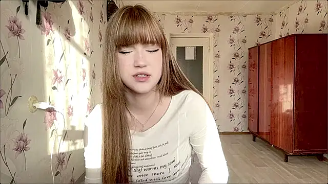AnnaWasp online show from April 2026 04:51:01 AM