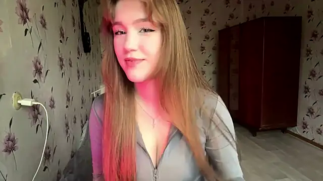 AnnaWasp online show from May 2026 04:49:01 AM