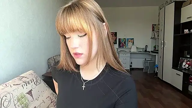 AnnaWasp online show from May 2026 05:29:02 AM