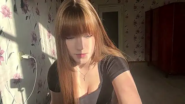 AnnaWasp online show from May 2026 04:33:02 AM