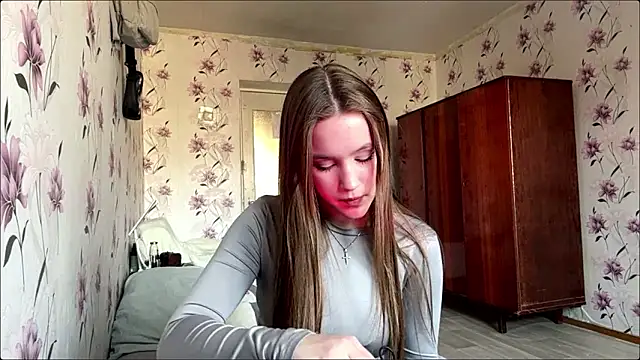 AnnaWasp online show from March 2026 01:47:01 PM