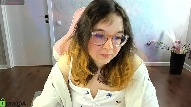 Aleks-caster online show from April 2026 01:42:02 AM