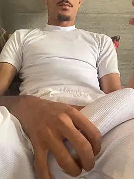 Achrafsad9i online show from July 2026 10:48:01 AM