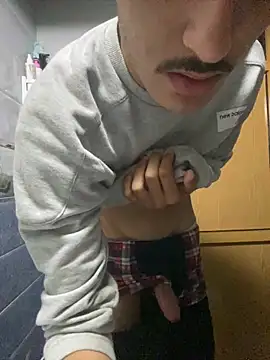 Achrafsad9i online show from April 2026 03:57:01 AM