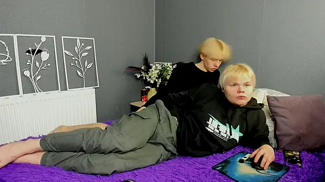 Mark Brain online show from April 2026 12:01:02 PM