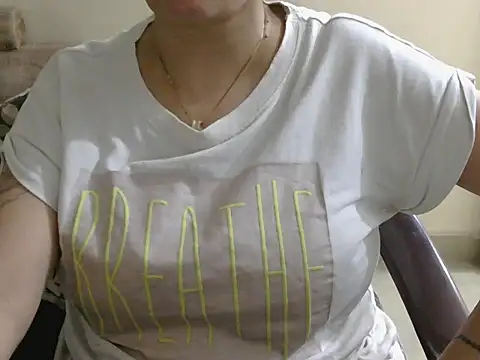 spicy Zara online show from April 2026 04:47:01 PM