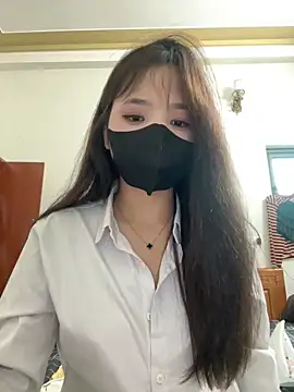 VyVy18 online show from May 2026 05:23:02 AM