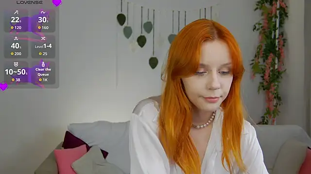 Snapshot of Rachel_lips chatting on May 2026 09:07:02 AM Rachel lips online show from May 2026 09:07:02 AM