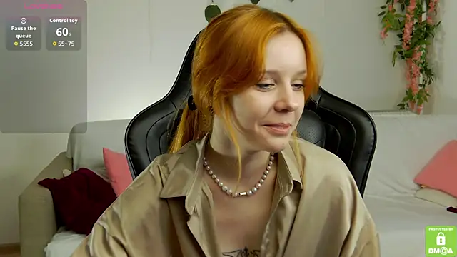 Snapshot of Rachel_lips chatting on May 2026 09:03:01 AM Rachel lips online show from May 2026 09:03:01 AM