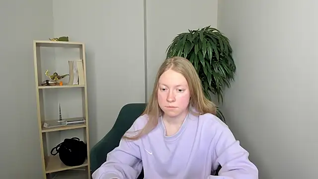 LashandaDevoto online show from March 2026 09:05:01 AM