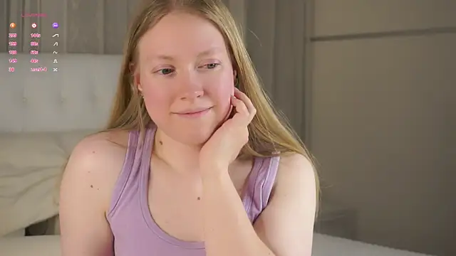 LashandaDevoto online show from April 2026 07:07:02 PM