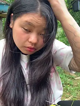 Snapshot of Motminhthoi chatting on May 2026 10:08:01 AM Motminhthoi online show from May 2026 10:08:01 AM