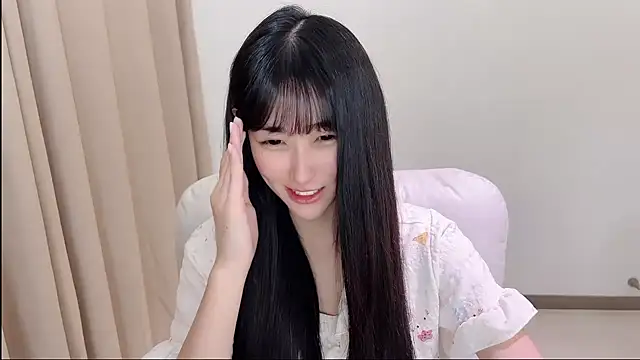 Snapshot of xiaooyee chatting on June 2026 03:22:02 PM xiaooyee online show from June 2026 03:22:02 PM