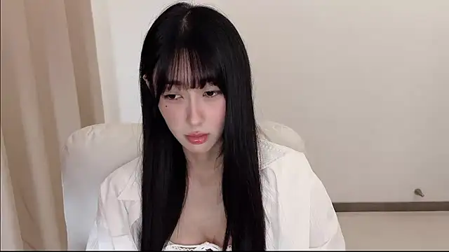 Snapshot of xiaooyee chatting on May 2026 01:31:02 PM xiaooyee online show from May 2026 01:31:02 PM