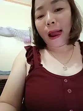 SingleeMomm online show from June 2026 05:54:01 PM