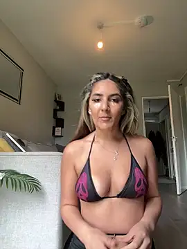 Sophialacex online show from May 2026 01:59:02 PM