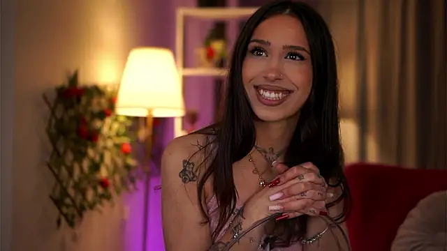 Snapshot of Daisy_Bella chatting on March 2026 07:54:02 PM Daisy Bella online show from March 2026 07:54:02 PM