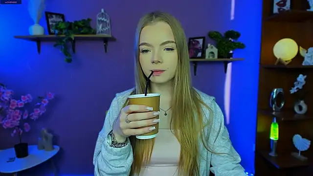 maddy moah online show from April 2026 05:00:02 AM