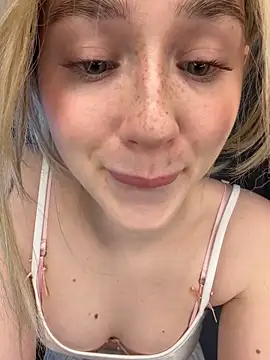 KittiLin online show from March 2026 10:47:02 PM