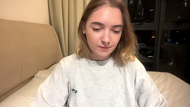 RoxyWet online show from May 2026 02:13:02 PM
