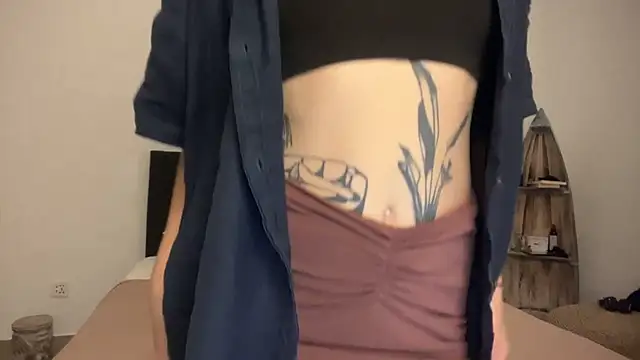 RoxyWet online show from April 2026 01:26:02 PM