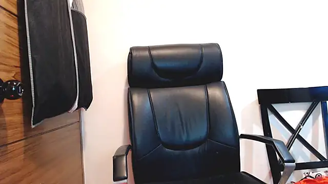 horsemeatcock ellison online show from April 2026 04:34:02 PM