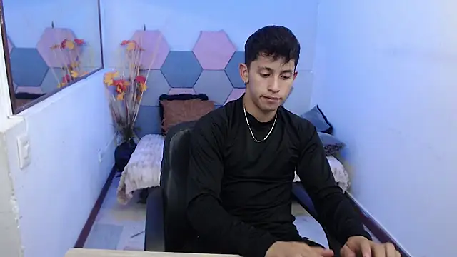 Kei 23 online show from May 2026 04:09:01 AM