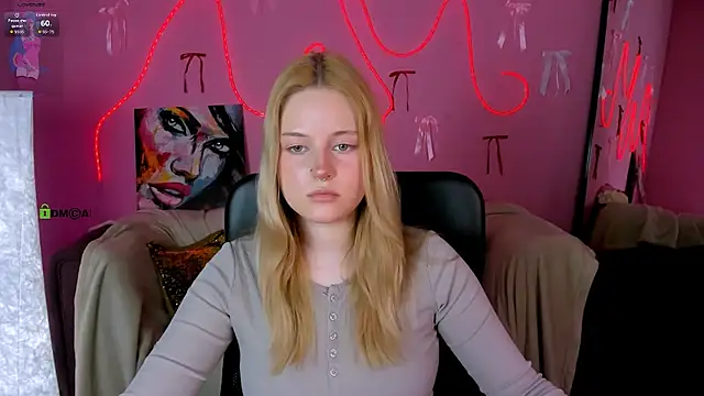 trixy melison online show from April 2026 12:55:01 PM