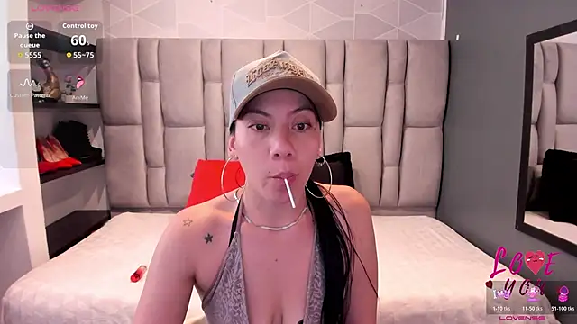 Snapshot of Abril_Fox__ chatting on June 2026 07:30:01 PM Abril Fox online show from June 2026 07:30:01 PM