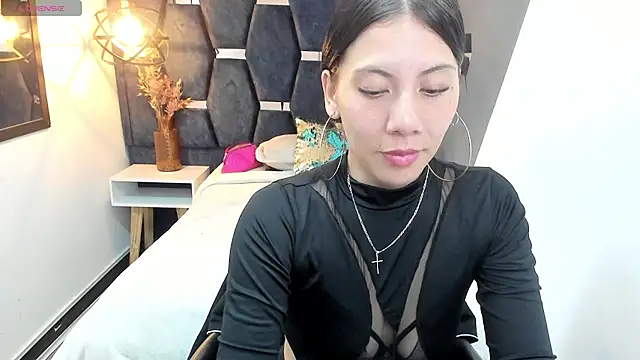 Snapshot of Abril_Fox__ chatting on May 2026 08:19:01 PM Abril Fox online show from May 2026 08:19:01 PM