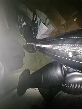 bootslove1 online show from April 2026 02:07:02 AM