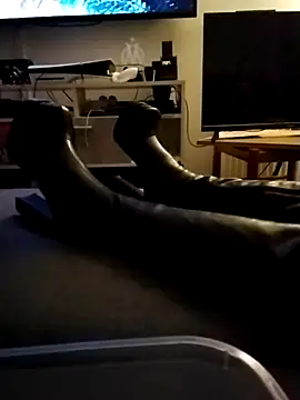 bootslove1 online show from April 2026 10:27:02 PM