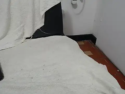 pervertt sussy online show from April 2026 05:19:02 PM