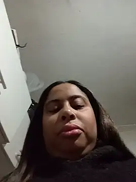 Snapshot of gatinha20257 chatting on June 2026 03:12:02 AM gatinha20257 online show from June 2026 03:12:02 AM