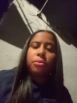 Snapshot of gatinha20257 chatting on May 2026 02:42:01 AM gatinha20257 online show from May 2026 02:42:01 AM