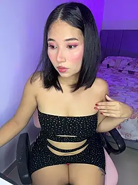 Snapshot of iamkyliewest chatting on March 2026 03:35:02 AM iamkyliewest online show from March 2026 03:35:02 AM