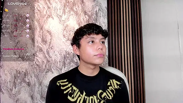 Snapshot of chico_medusa chatting on May 2026 08:09:01 PM chico medusa online show from May 2026 08:09:01 PM