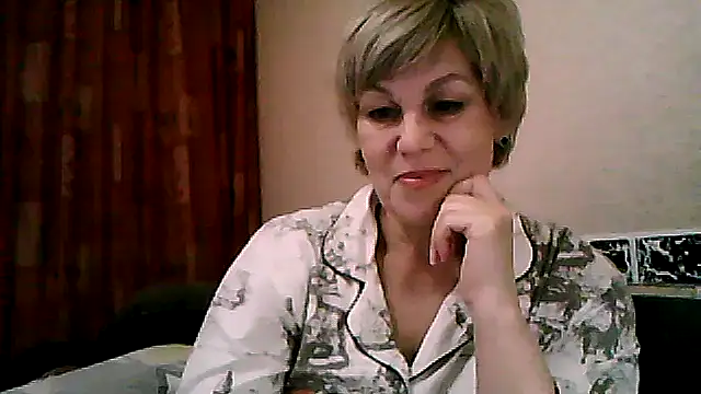 Snapshot of TatkaYang chatting on May 2026 07:30:01 PM TatkaYang online show from May 2026 07:30:01 PM