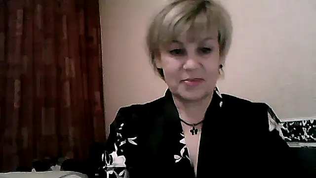 Snapshot of TatkaYang chatting on May 2026 07:01:02 PM TatkaYang online show from May 2026 07:01:02 PM