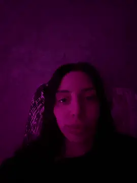 MishellKins online show from April 2026 05:03:01 PM