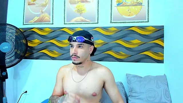 Leon Hotx online show from April 2026 07:31:01 PM