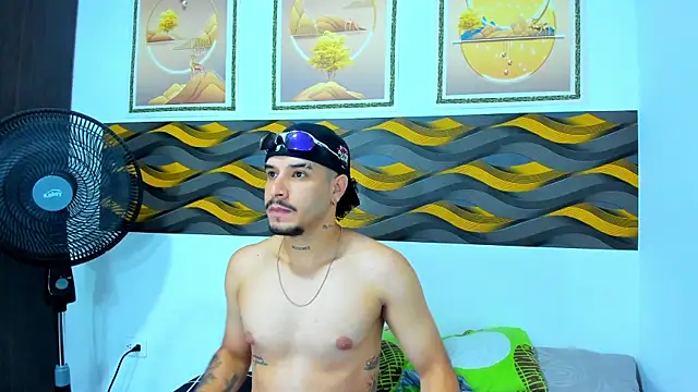 Leon Hotx online show from April 2026 01:19:01 PM
