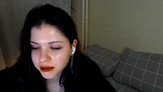 MiaTemptress online show from April 2026 02:24:02 PM