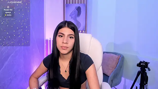 AlanahStewart online show from March 2026 06:24:01 PM