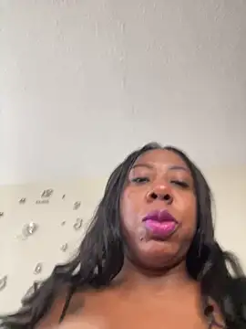 KendalCherN online show from April 2026 11:39:01 AM