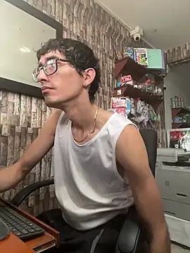 jhosuamoore online show from August 2026 01:31:02 PM