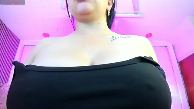 silvana monrroe online show from April 2026 12:58:02 PM