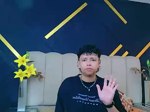 NikiEvanz online show from April 2026 08:46:02 PM